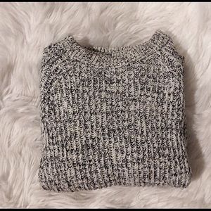 Knit Sweater H&M size xs